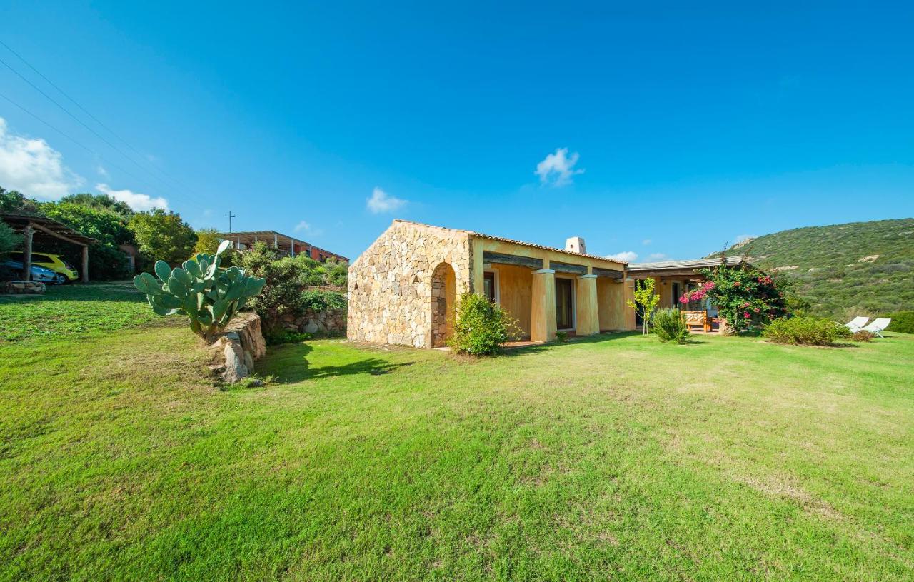 Villa Graniti San Pantaleo Eksteriør bilde