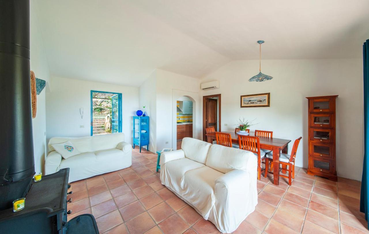 Villa Graniti San Pantaleo Eksteriør bilde